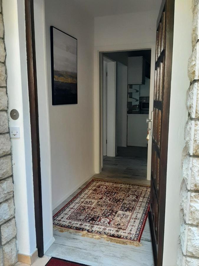 Ferienwohnung Stanovanje Zusterna Koper Exterior foto